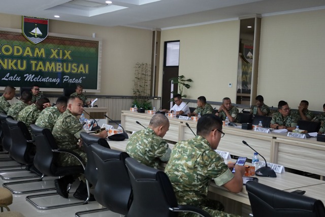 Kodam XIX Tuanku Tambusai Pastikan Satgasyon 132/Bima Sakti Siap Tugas, Asops Tekankan Disiplin dan Profesionalisme