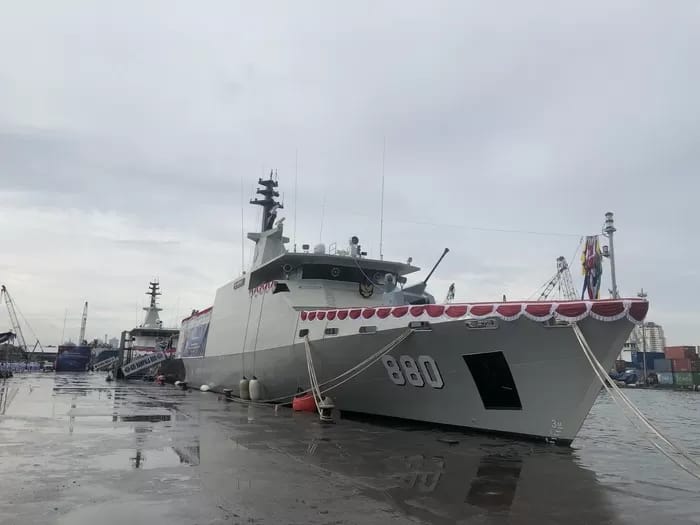 KRI Hampala-880 dan KRI Lumba-Lumba-881, 2 Kapal Perang Baru Buatan Dalam Negeri