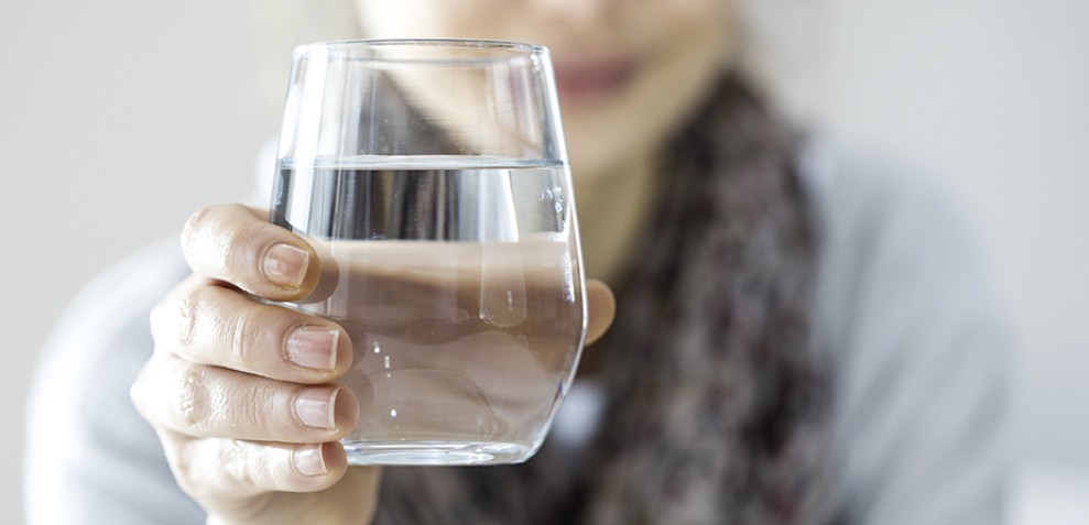 Kenali Tanda-Tanda Dehidrasi: Mengapa Minum Air Putih Itu Lebih Penting dari yang Anda Pikirkan