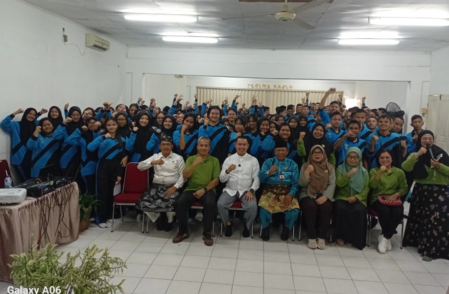 Beri Motivasi kepada Siswa SMA Plus Taruna Andalan, Wakil Bupati Pelalawan: Jangan Takut Gagal