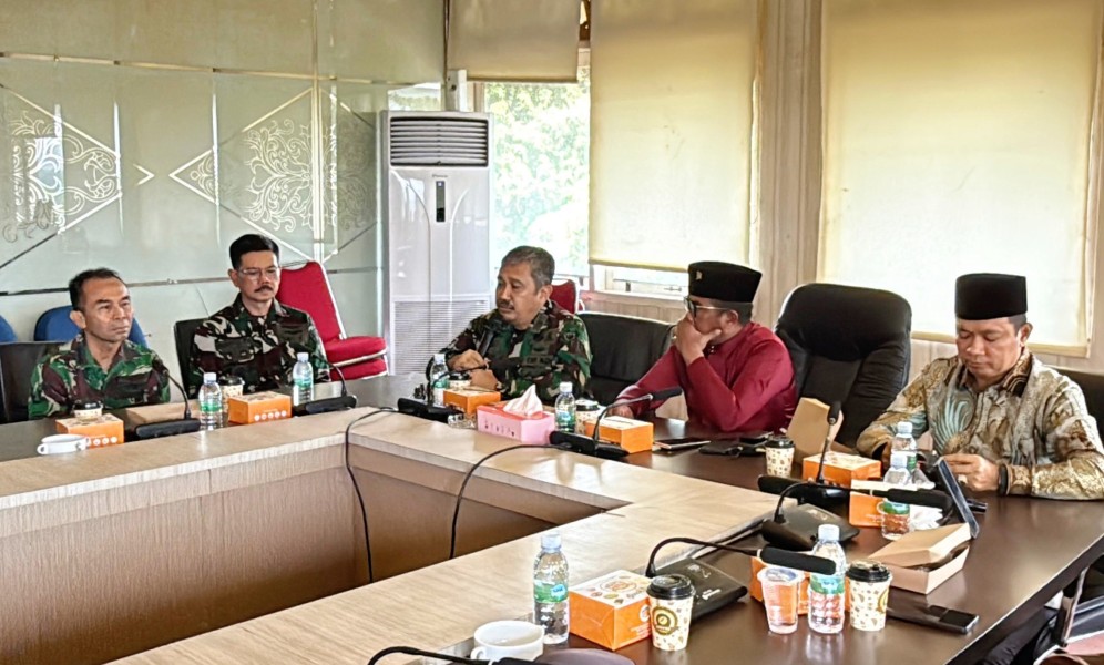 Pamit Usai 24 Hari Penyuluhan Karhutla, Bupati Zukri Apresiasi Langkah Preventif Mabes TNI di Pelalawan