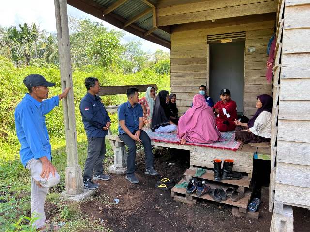 Dinas Perkimtan LH Meranti dan PT ITA Tinjau Kebocoran Pipa Minyak di Bagan Melibur