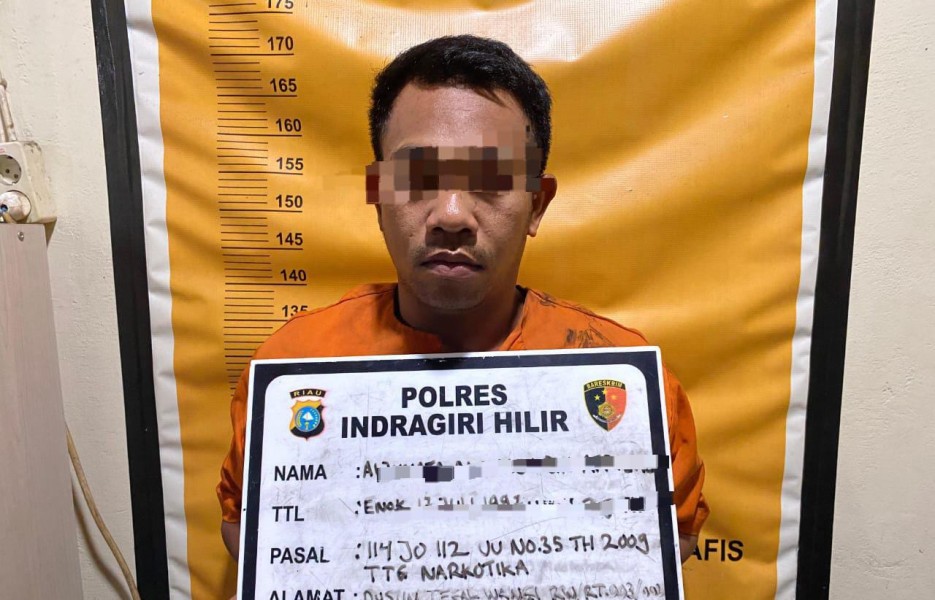 Polsek Enok Tangkap Seorang Pria Diduga Edarkan Sabu 1,77 Gram