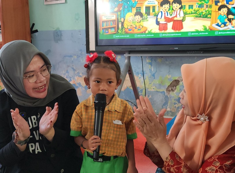 HAN 2026 Situbondo: Diinisiasi Mbak Una, Becak Mapan Jadi Gerakan Literasi dan Cegah Stunting