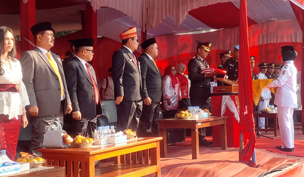 Momen Detik-Detik Proklamasi di Bandar Seikijang, Ini Pesan Wakil Ketua I DPRD Pelalawan Baharudin