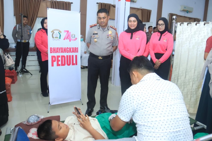 Donor Darah, Sunat Massal, Cek Kesehatan Gratis: Bukti Nyata 