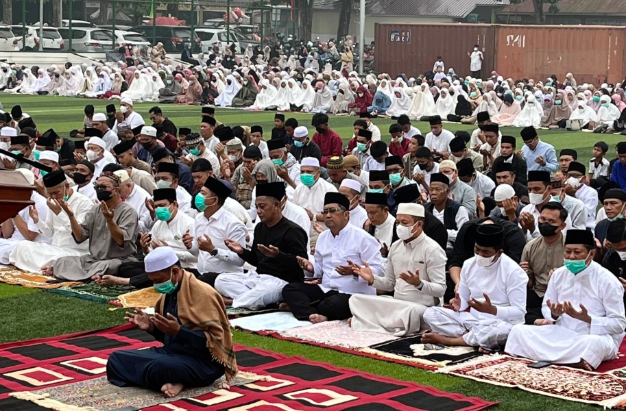 Hadapi Kemarau dan Karhutla, Pemkab Pelalawan Bermunajat Melalui Shalat Istisqa Serentak di Seluruh Kecamatan
