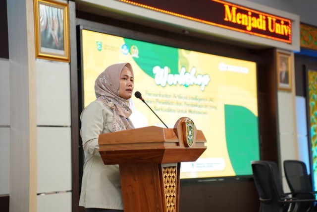 Adakan Workshop, Karmila Sari: AI Harus Jadi Alat Bantu, Bukan Pengganti Kemampuan Mahasiswa