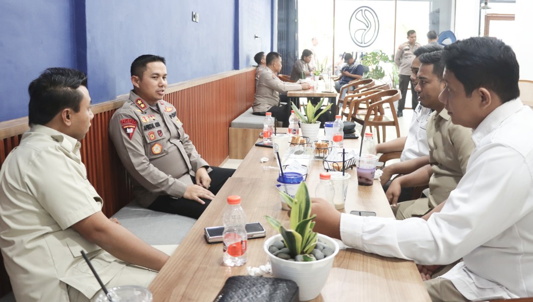 Cooling System Jelang Pilkada, Kapolres Afrizal Asri Silahturahmi dengan Gerindra Pelalawan