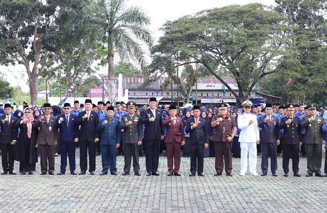 Hari Kesaktian Pancasila di Meranti Bupati Asmar Pimpin Upacara