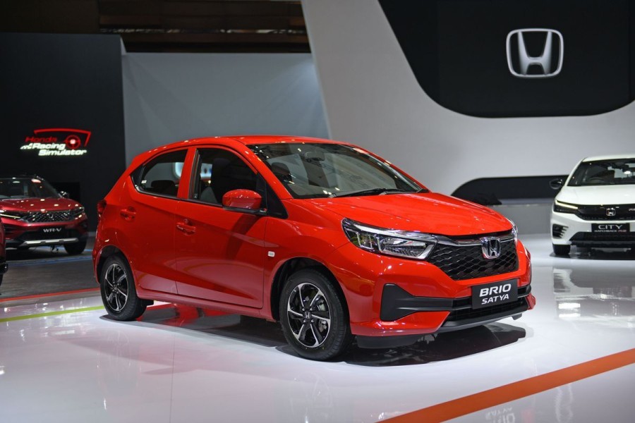 Dafttar 8 Mobil Matic Kecil Terbaik dengan Harga Murah