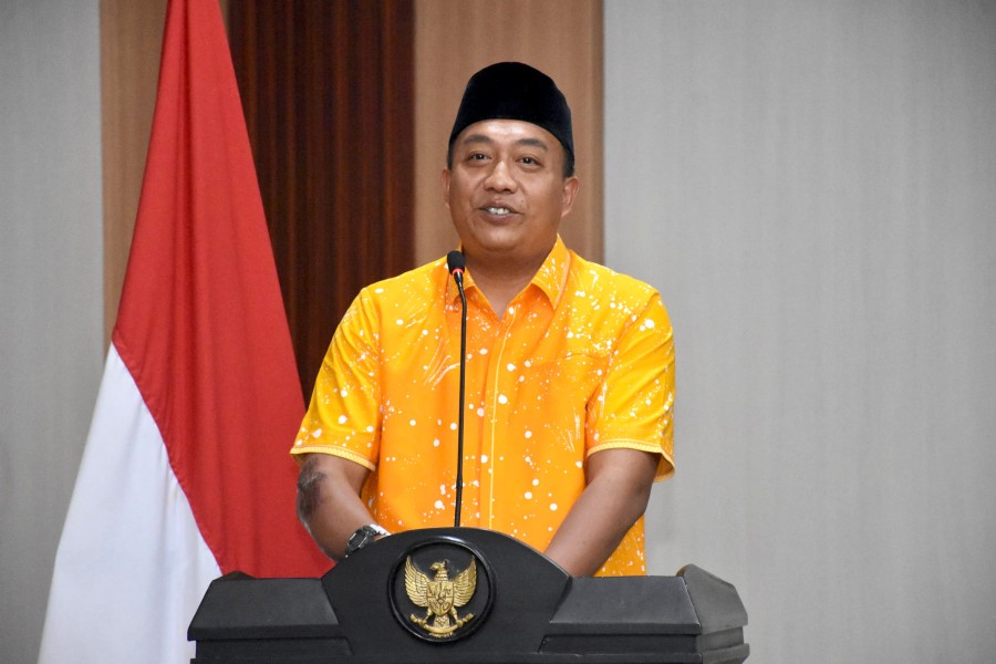 Agar Warganya Sehat, Bupati Rio Kirim Tim Temukan Solusi Rumah yang Berdempetan dengan Kandang Sapi