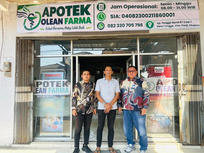 BRI Situbondo Dampingi Apotek Olean Farma Berkembang, Omzet Tembus Rp3 Juta Per Hari
