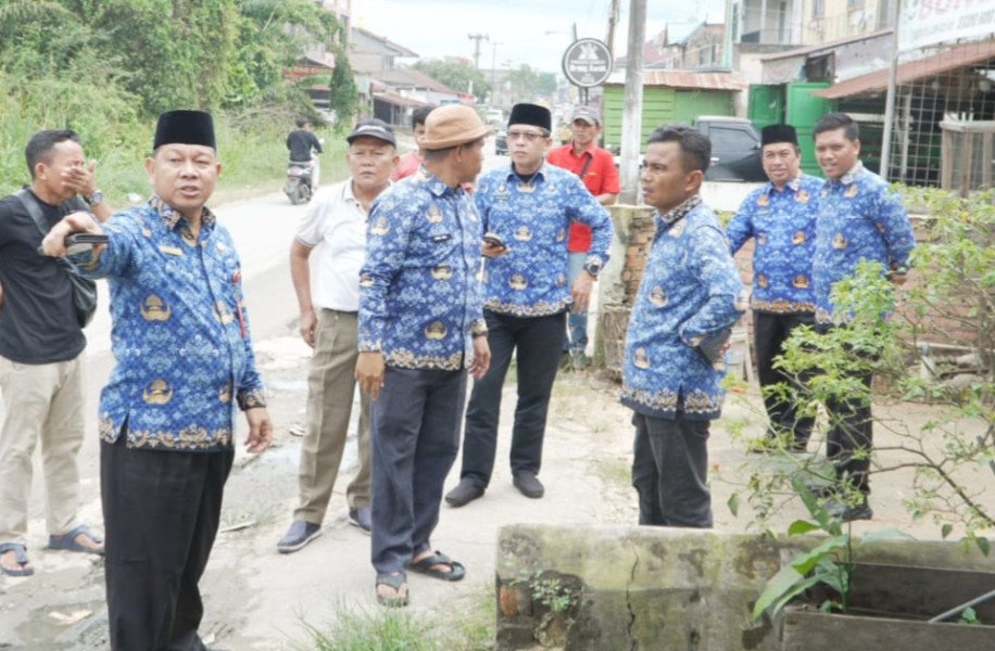Antisipasi Musim Penghujan, Satgas Penanganan Banjir Tinjau Drainase di Pangkalan Kerinci