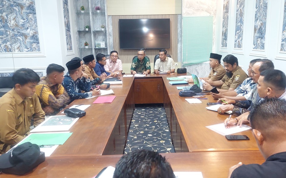 DPRD Pelalawan Desak PT GHS dan PT RSTM Tuntaskan Kewajiban Kemitraan serta Solusi Banjir