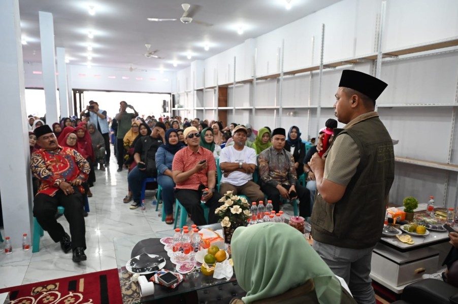 Masyarakat Seroja Mandau Berkomiten Dukung Pasangan Abdul Wahid-SF Hariyanto