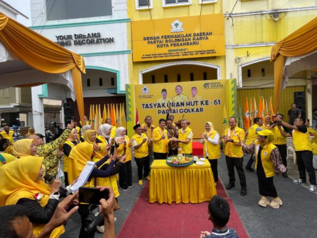 Istimewa! Golkar Pekanbaru Pilih Rayakan HUT ke-61 Bersama Penyandang Disabilitas