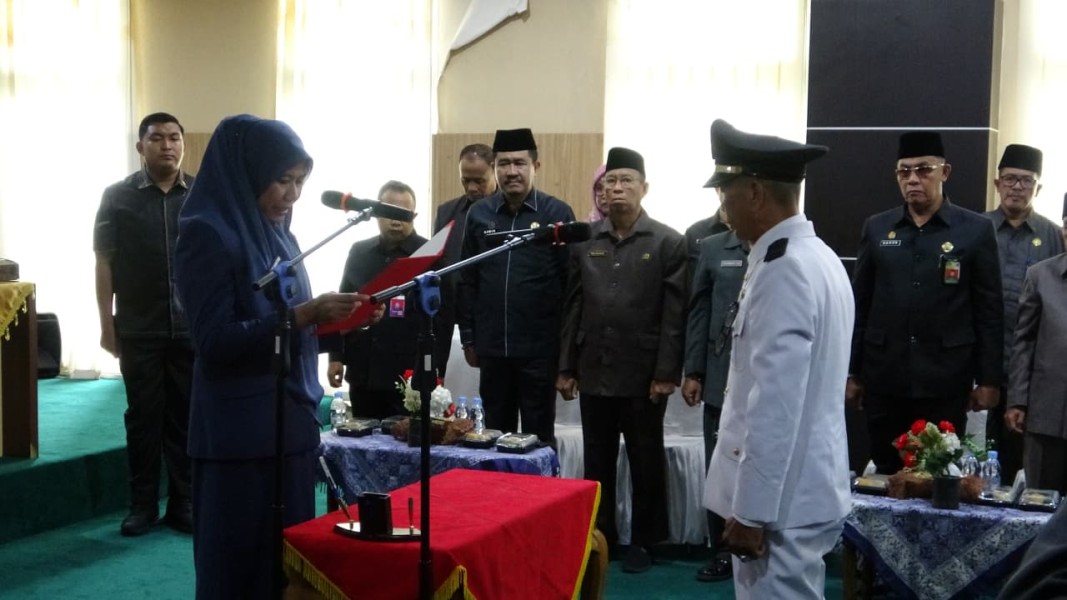 Wakil Bupati Inhil Lantik 45 Pejabat Administrator dan Pengawas