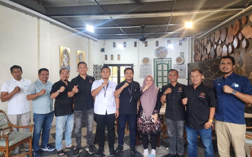 Disaksikan Dewan Pers, PWI Akhirnya Tandatangani Panitia Bersama Kongres Persatuan