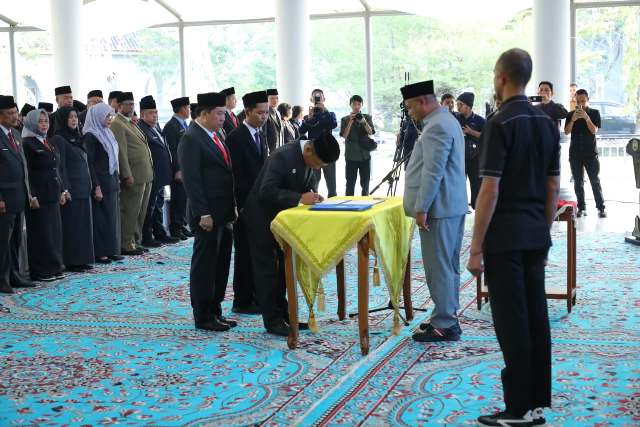 Pemkab Siak Lakukan Penyegaran Birokrasi, 198 Pejabat Dilantik dalam Struktur SOTK Baru