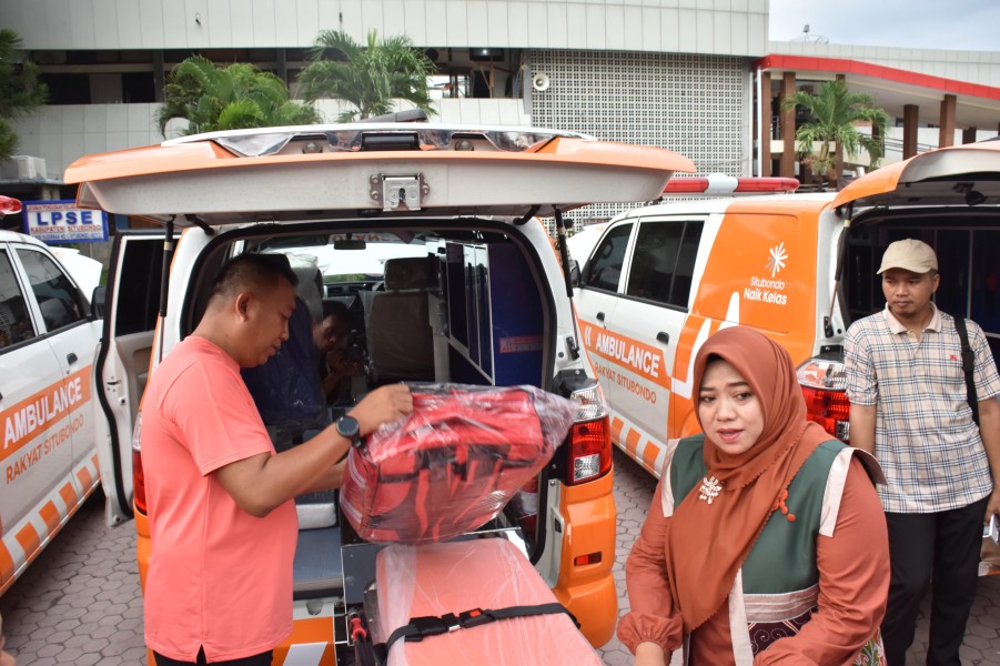Perkuat Layanan Kesehatan Warga, Pemkab Situbondo Siap Salurkan 38 Ambulans Desa