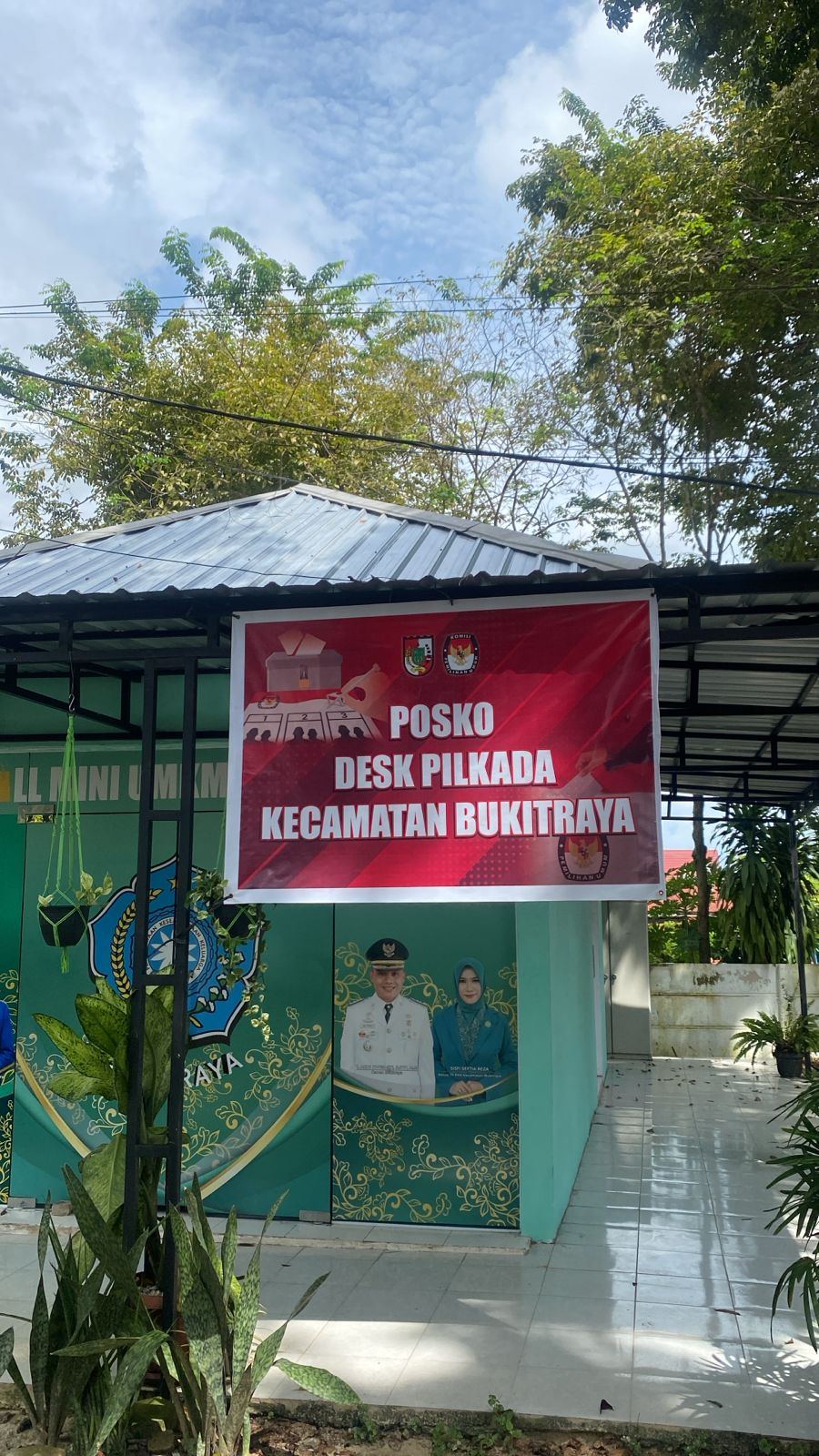 Pemcam Bukit Raya Dirikan Posko Desk Pilkada