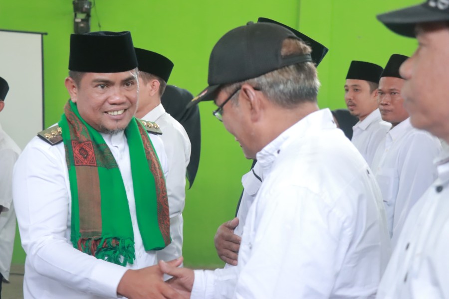 Pesan Bupati Zukri: Kades dan BPD yang Dikukuhkan Harus Mengabdi untuk Masyarakat