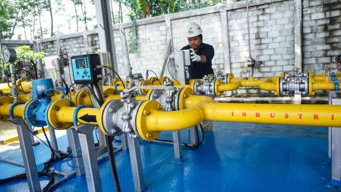 Pemerintah Perpanjang Kebijakan Gas Murah: Solusi Baru bagi Industri di Indonesia