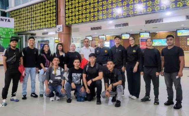 Siap Harumkan Nama Daerah, Kontingen PON Beladiri Riau Diberangkatkan ke Kudus