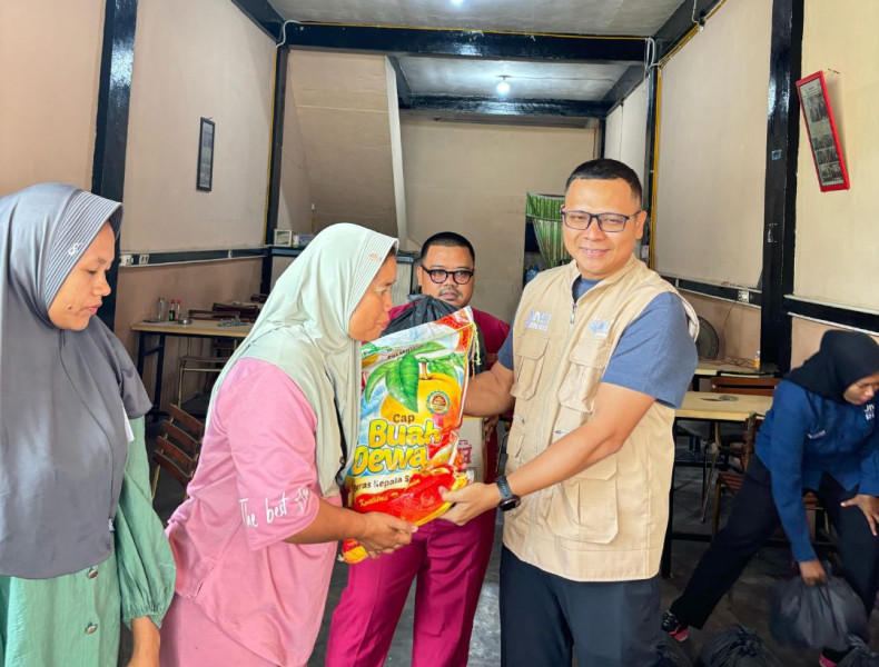 Kepedulian JMSI Inhu, Salurkan Bantuan Sembako untuk Warga Terdampak Ekonomi di Pematang Reba