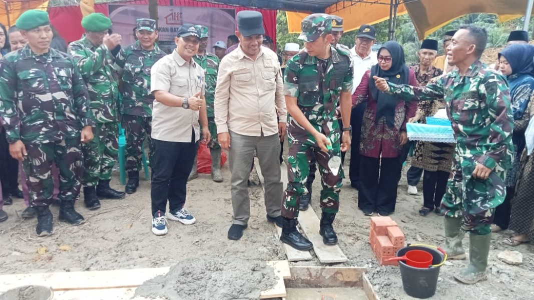 Dandim 0314/Inhil Pimpin Peletakan Batu Pertama Gerai dan Pergudangan Koperasi Desa Kelurahan Merah Putih