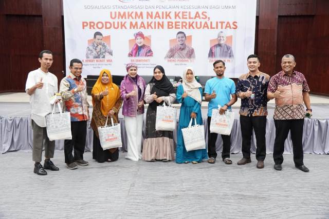 Targetkan UMKM Riau Naik Kelas, Hendry Munief dan BSN gelar Sosialisasi Standarisasi Produk