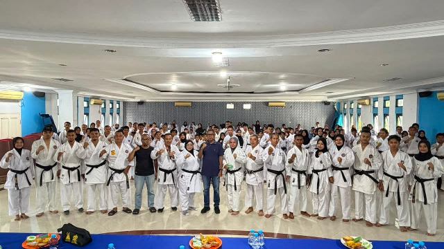Inkanas Pekanbaru Gelar Ujian Kenaikan Sabuk 200 Siswa di Rumah PAN Riau