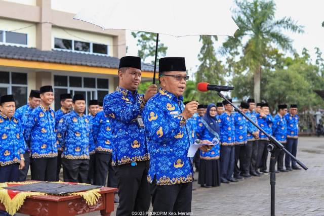 Perdana Bupati H Asmar Lantik PPPK Tahap I di Kabupaten Kepulauan Meranti