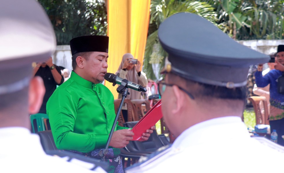 Kukuhkan Kades dan BPD, Bupati Zukri: Jabatan Harus Memberi Manfaat untuk Orang Banyak