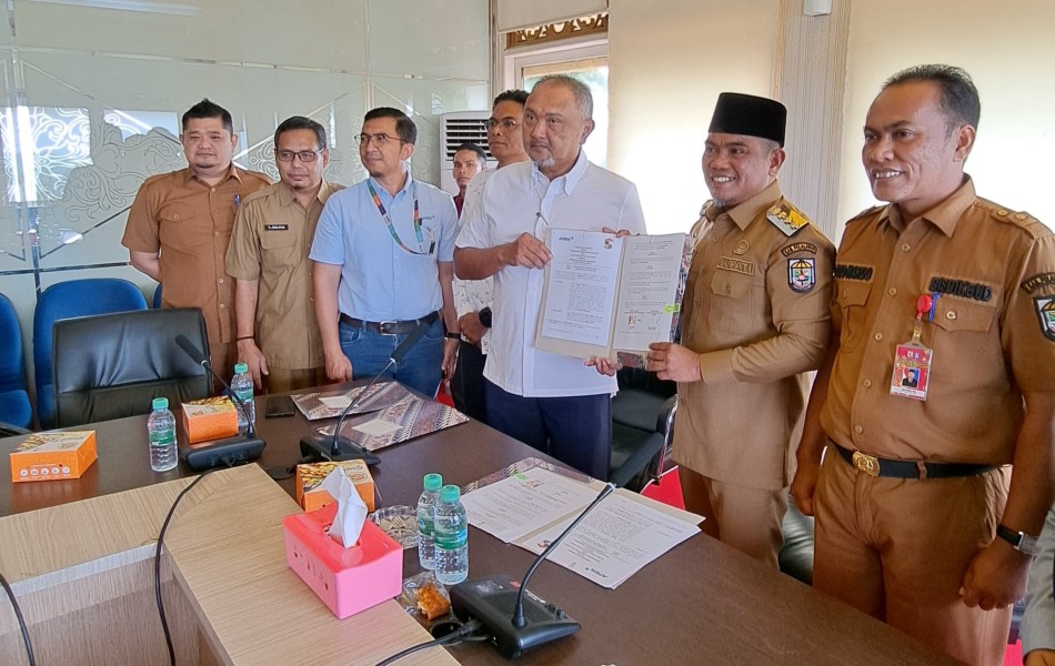 PT RAPP dan Pemkab Pelalawan Teken Mou, Bupati Zukri Harapkan Komitmen Berkelanjutan