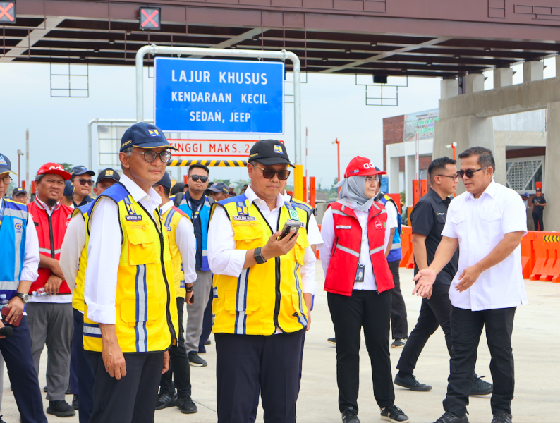 ADHI Berperan Signifikan dalam Nataru dengan Membuka Fungsional Tol Solo-Jogja untuk Memperlancar Arus Lalu Lintas Selama Liburan