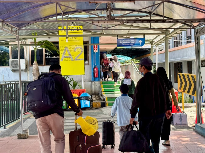 ASDP Indonesia Ferry Sukses Catat Rekor Nasional, Layani 1.908 Trip di Lintasan Ketapang-Gilimanuk Selama Libur Natal