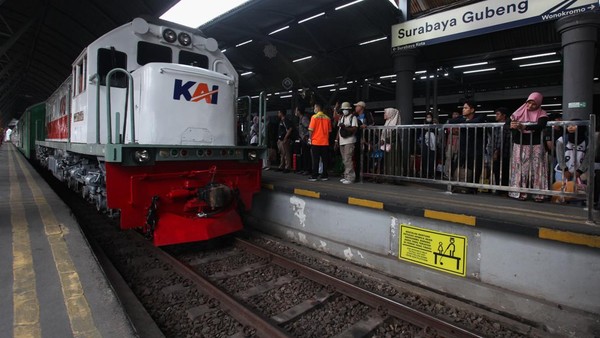 KAI Tambah Tujuh Kereta Api untuk Sambut Libur Panjang Isra Mi'raj dan Imlek 2576