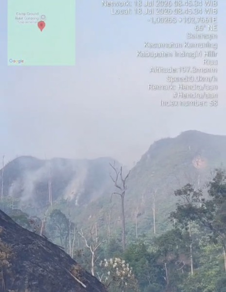 BPBD Inhil Kerahkan Personil Padamkan Karhutla di Bukit Condong, Pemprov Riau Kerahkan Heli Water Bombing