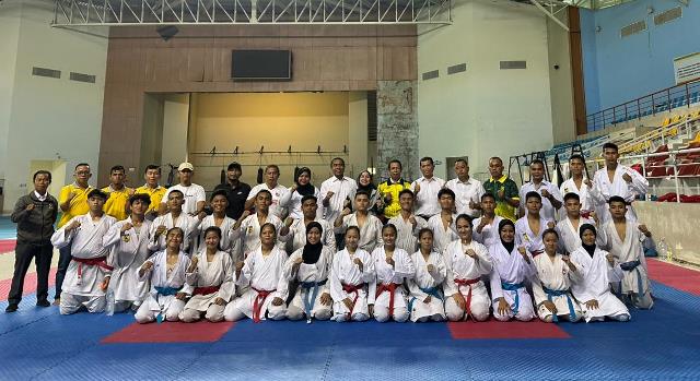 FORKI Riau Pantau Performa Atlit Karate Lewat Simulasi TC di Pekanbaru