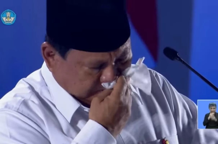 Presiden Prabowo Menangis di Peringatan Hari Guru Nasional