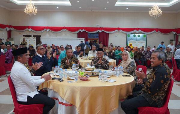 Sinergi Pusat-Daerah, Komisi X DPR RI Karmila Sari dan Mendikdasmen RI Dukung Pendidikan di Riau