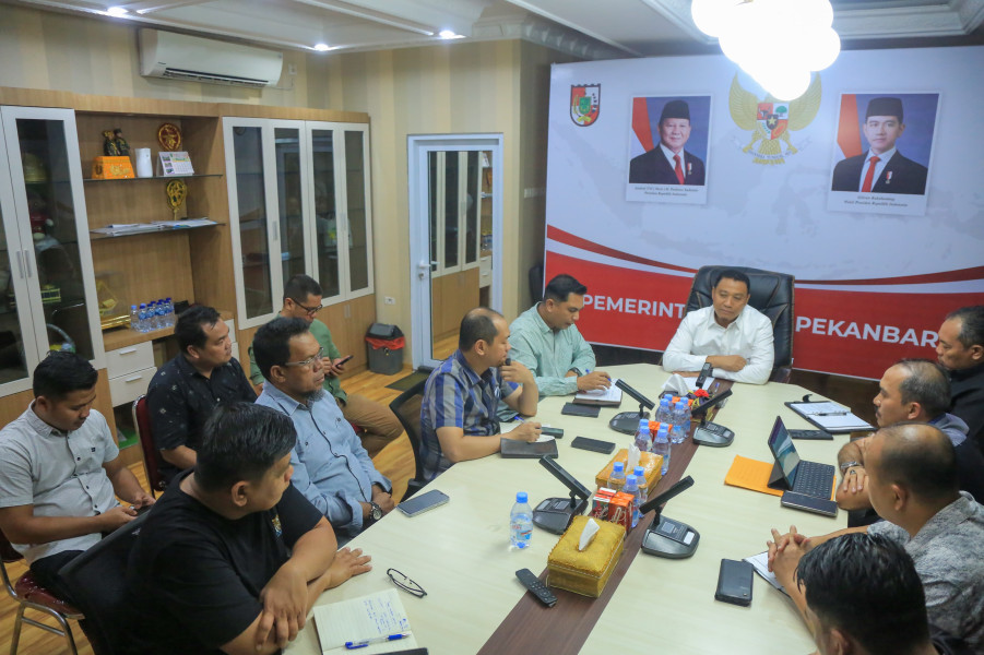 Wakil Walikota Pimpin Rapat Penerapan Perwako Tarif Parkir Baru, Sosialisasi Dimasifkan