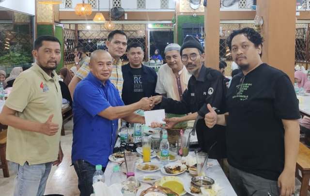 Momentum Ramadan, Pengurus JMSI Pekanbaru Terima THR dan Pererat Silaturahmi