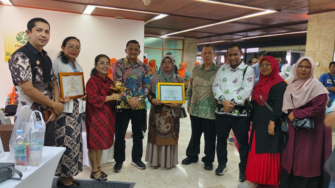 Dua Sekolah di Pelalawan Raih Penghargaan Adiwiyata Nasional dan Mandiri 2024 dari KLHK