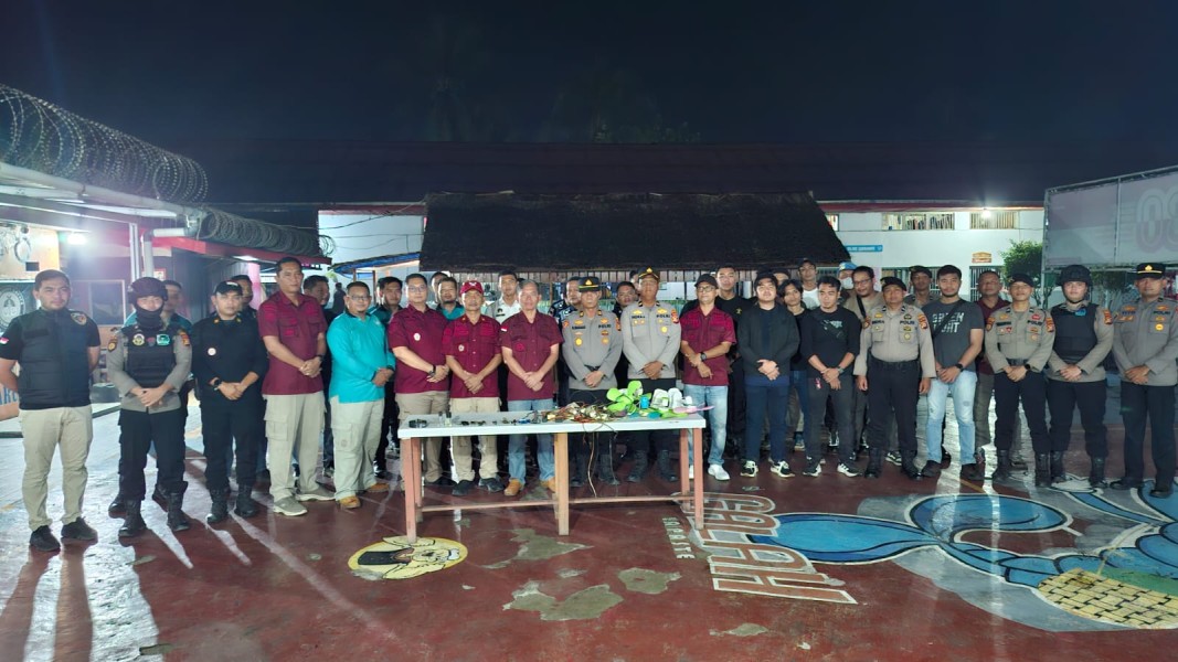 Lapas Tembilahan Gelar Razia Rutin Bersama APH, Perkuat Sinergi dan Ketertiban Lingkungan Pemasyarakatan