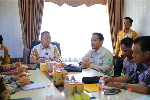 Panggil Pimpinan PLN, Wakil Bupati Muzamil Desak Penyelesaian Krisis Listrik di Meranti