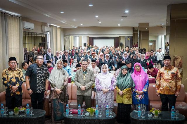 Hendry Munief Siap Berkolaborasi Kembangkan Pulau Rupat dan Desa Wisata dengan Bupati Kasmarni