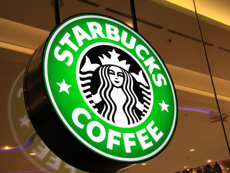 Starbucks Umumkan Pemutusan Hubungan Kerja terhadap 1.100 Karyawan